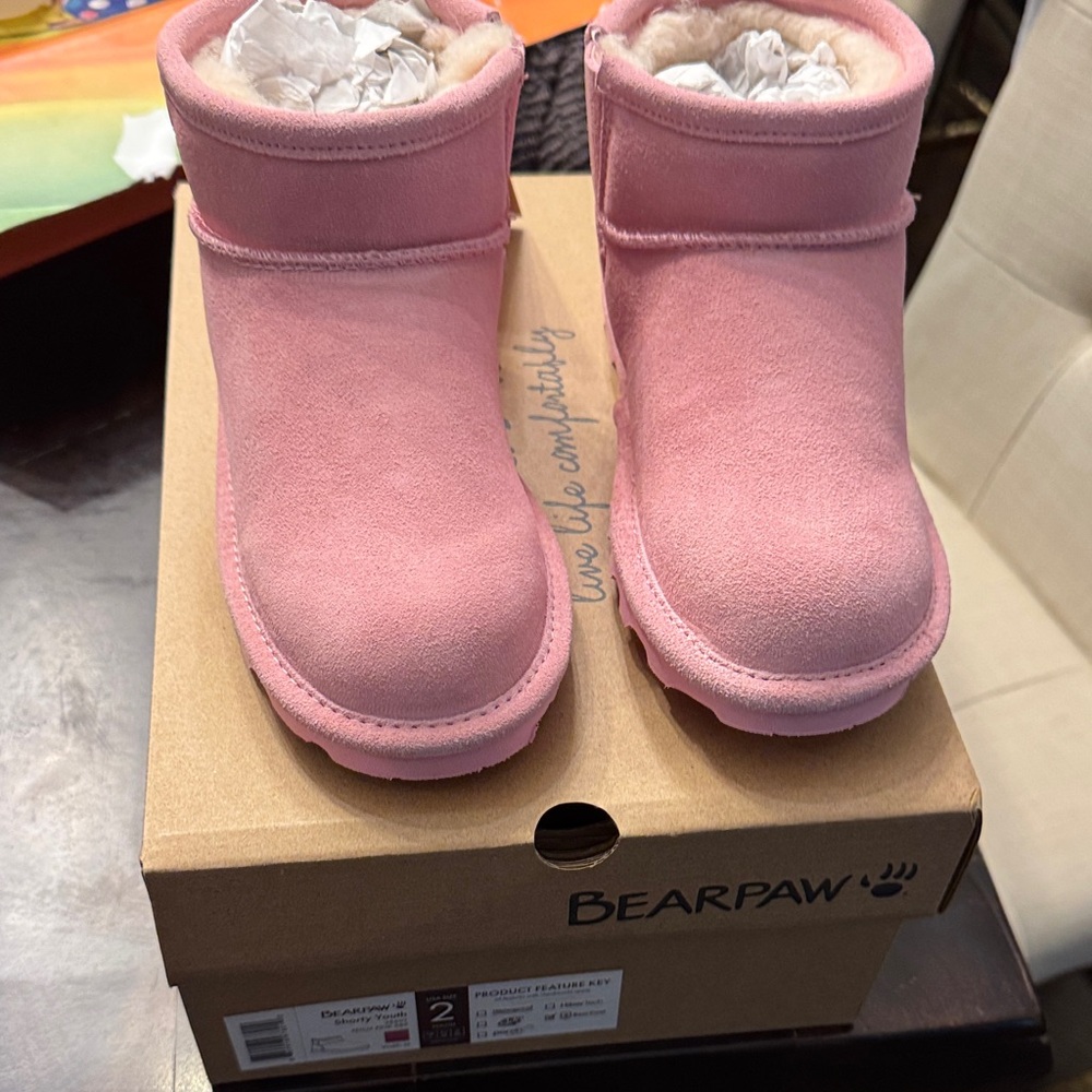 BearPaw Kids Pink Cozy Boots size 2